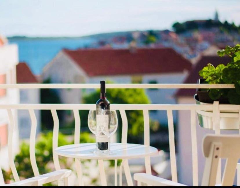 Eco-Friendly Estate I Aparthotel Primošten Buitenkant foto