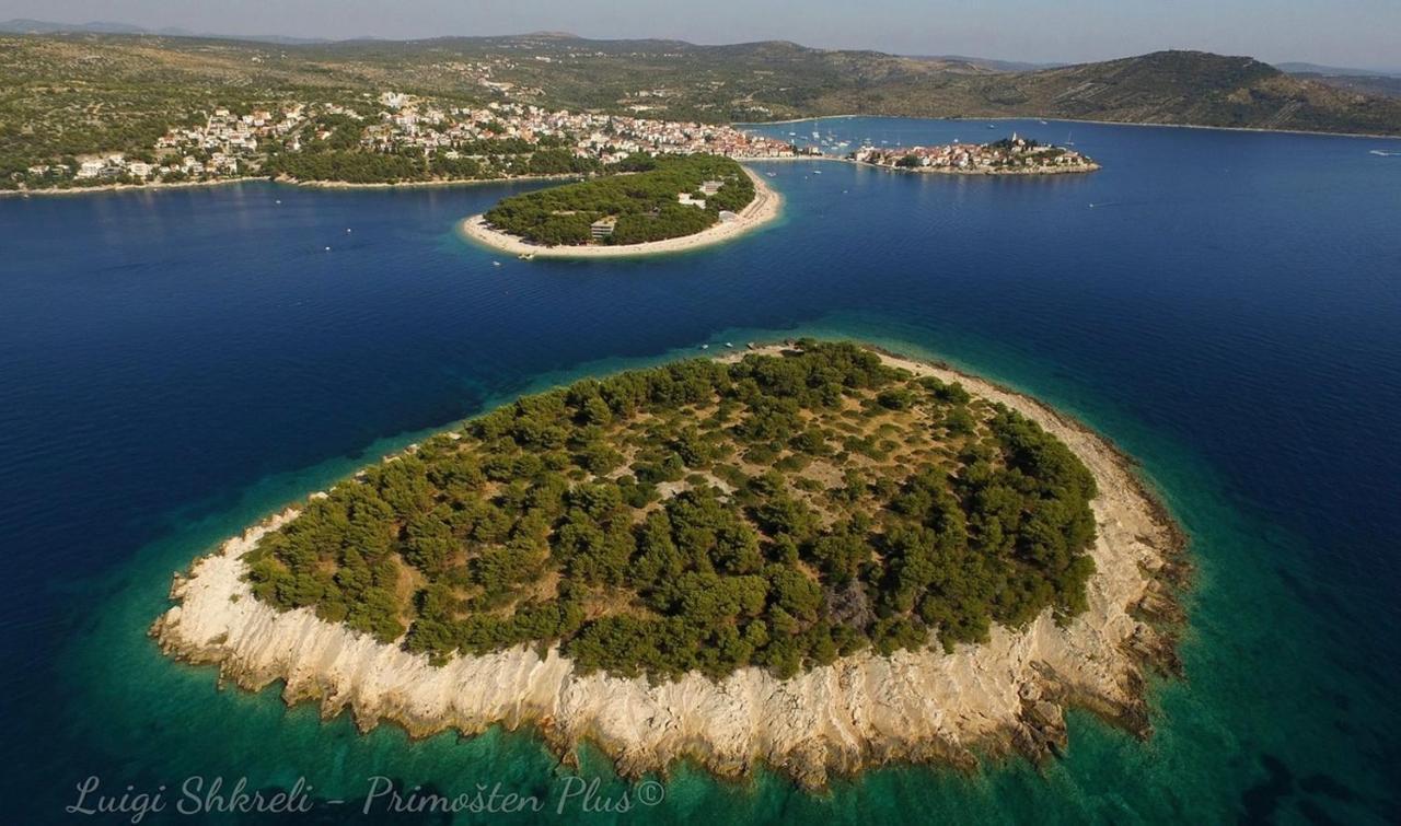 Eco-Friendly Estate I Aparthotel Primošten Buitenkant foto