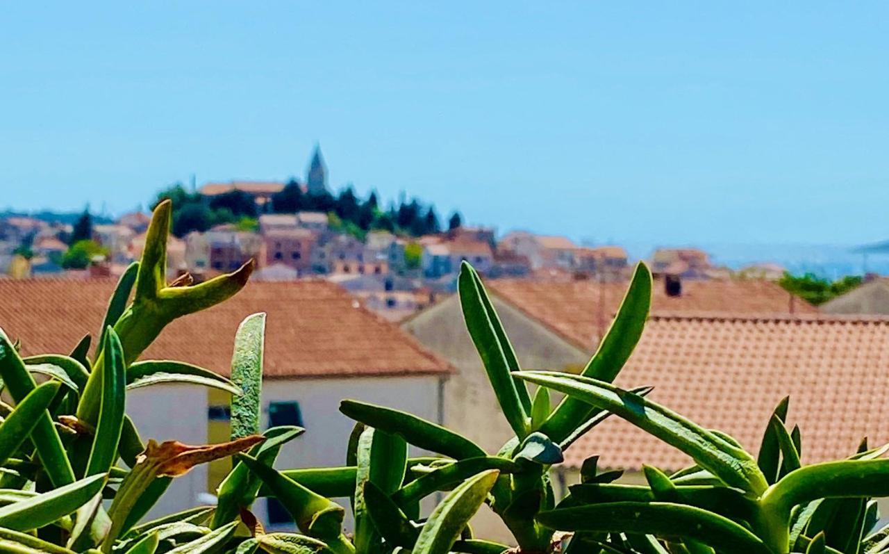 Eco-Friendly Estate I Aparthotel Primošten Buitenkant foto