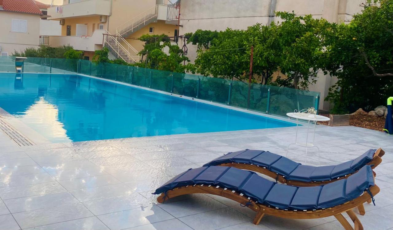 Eco-Friendly Estate I Aparthotel Primošten Buitenkant foto