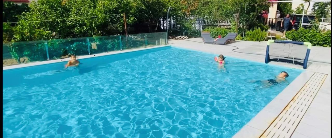 Eco-Friendly Estate I Aparthotel Primošten Buitenkant foto