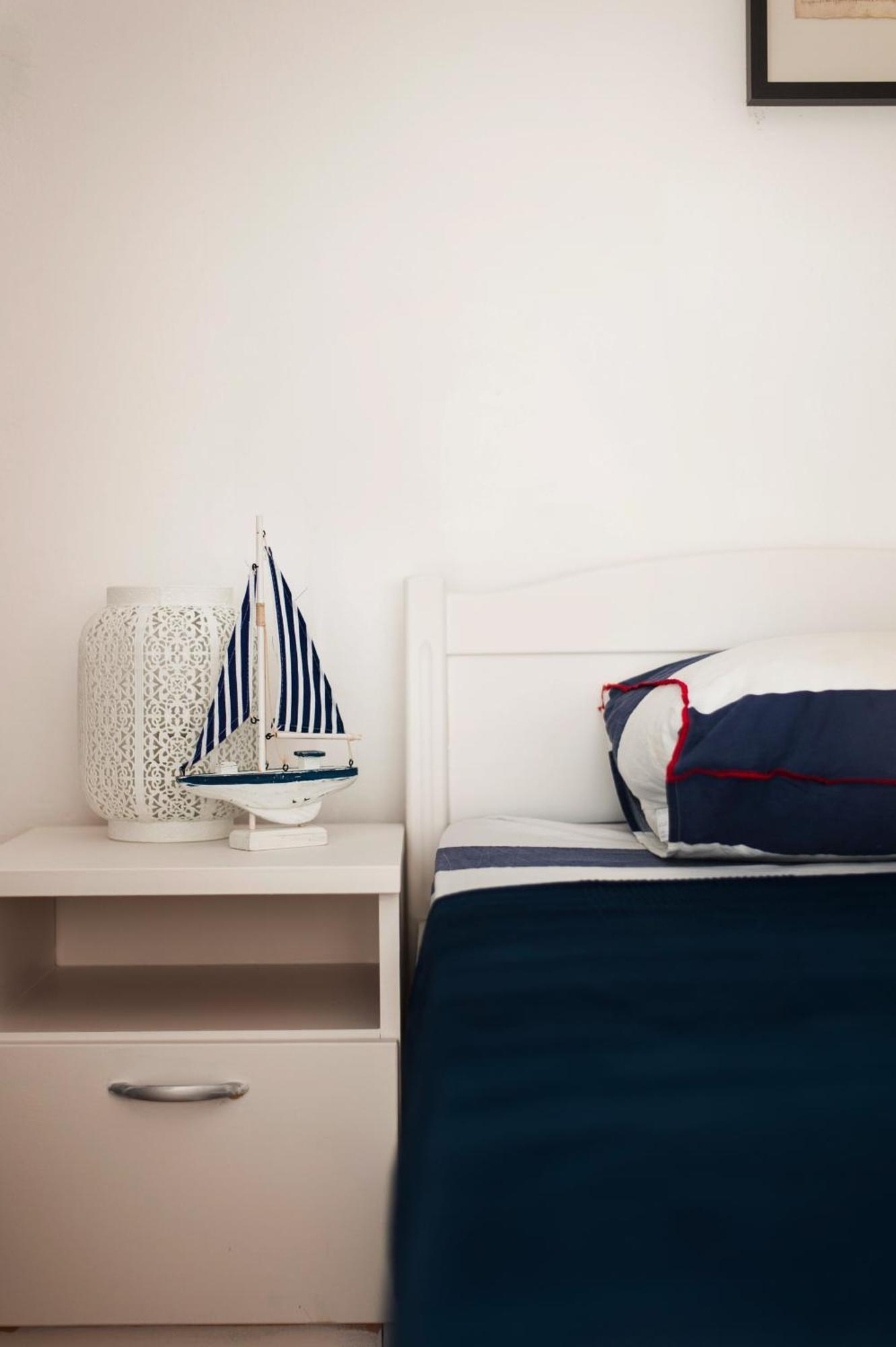 Eco-Friendly Estate I Aparthotel Primošten Kamer foto